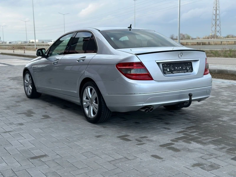 Mercedes-Benz C 200 2.2 ОМ646  Avantgarde, снимка 5 - Автомобили и джипове - 47300361