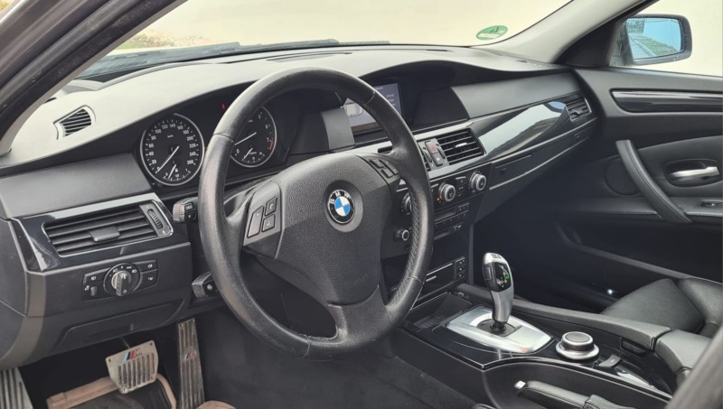 BMW 530, снимка 10 - Автомобили и джипове - 45862796