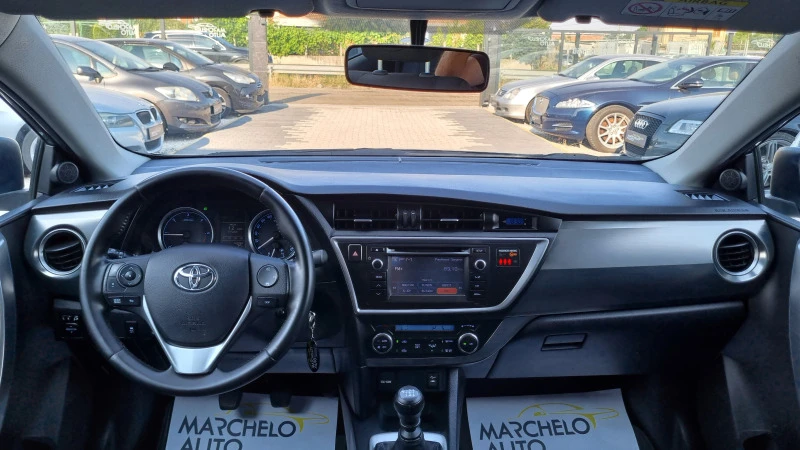 Toyota Auris 1.4D4D ГАРАНЦИЯ!!!, снимка 13 - Автомобили и джипове - 46292356