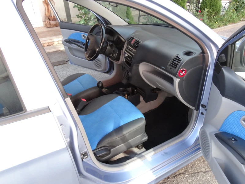 Kia Picanto 1, 1 газ бензин, снимка 12 - Автомобили и джипове - 47699950