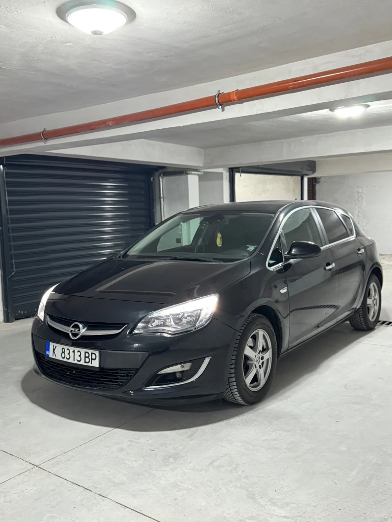 Opel Astra, снимка 3 - Автомобили и джипове - 48107170