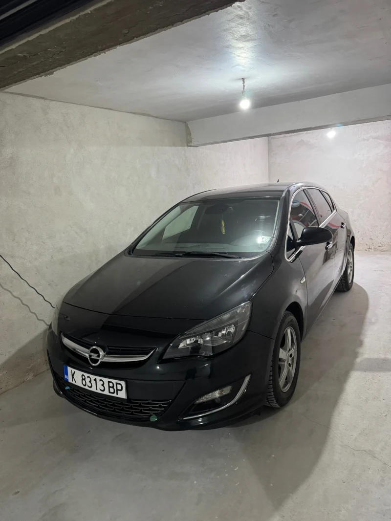 Opel Astra, снимка 1 - Автомобили и джипове - 48107170