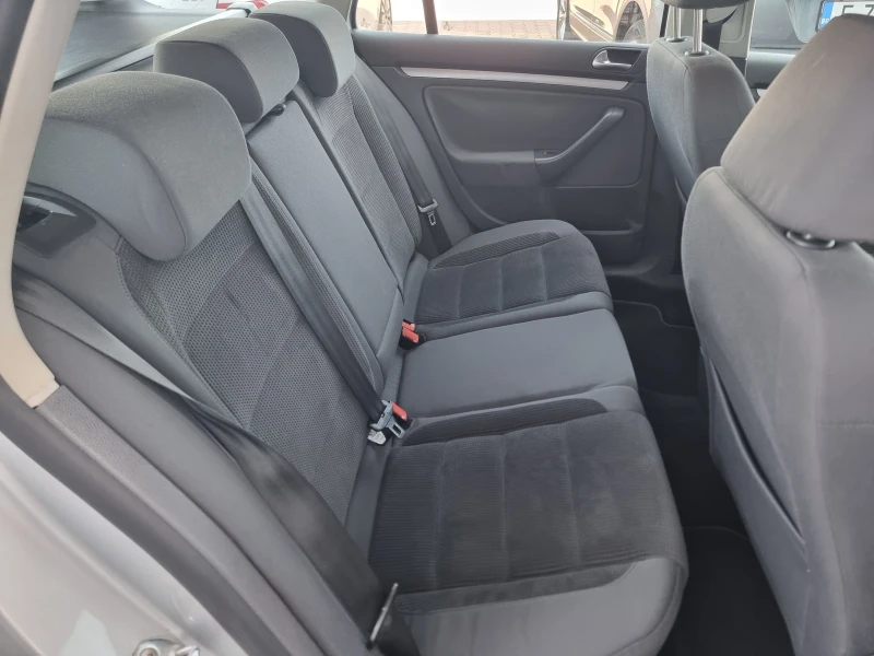 VW Golf 1.4 TБ, снимка 12 - Автомобили и джипове - 51367027