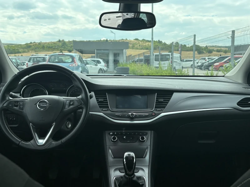 Opel Astra, снимка 9 - Автомобили и джипове - 51465528