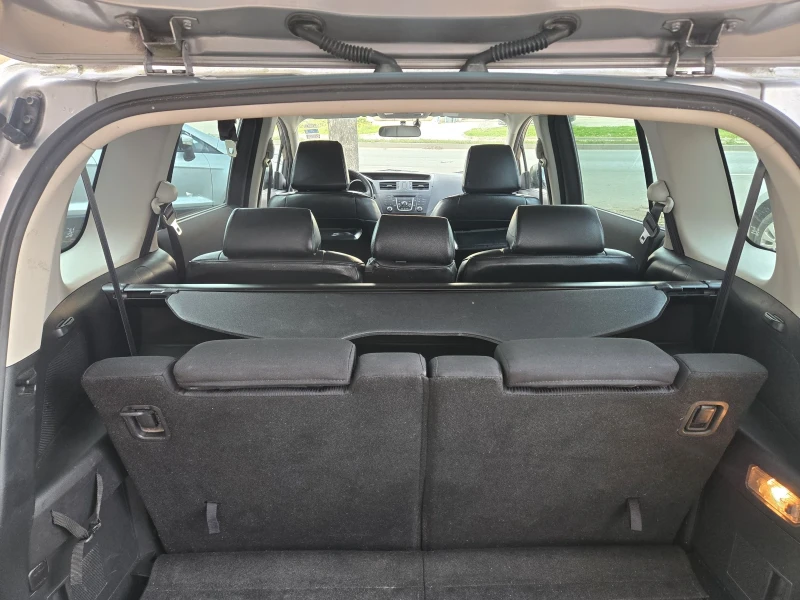 Mazda 5, снимка 9 - Автомобили и джипове - 52448518