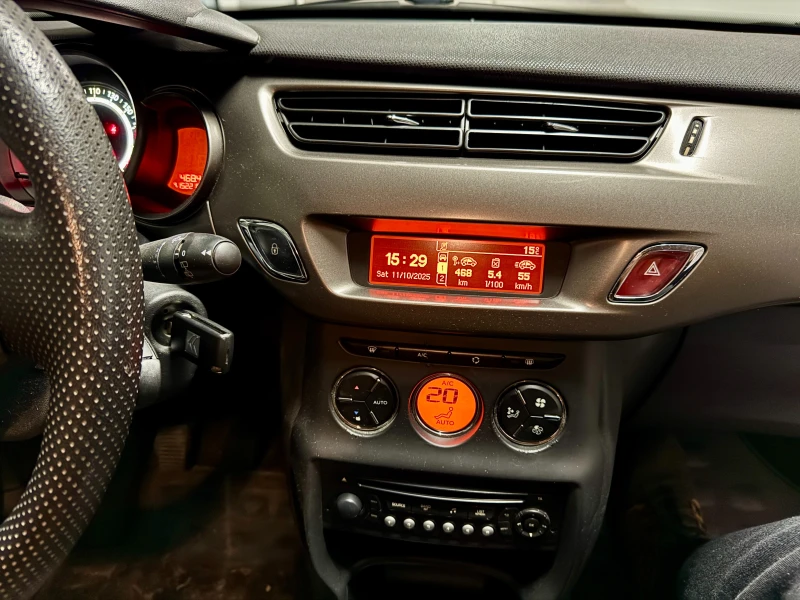 Citroen C3, снимка 9 - Автомобили и джипове - 52578047