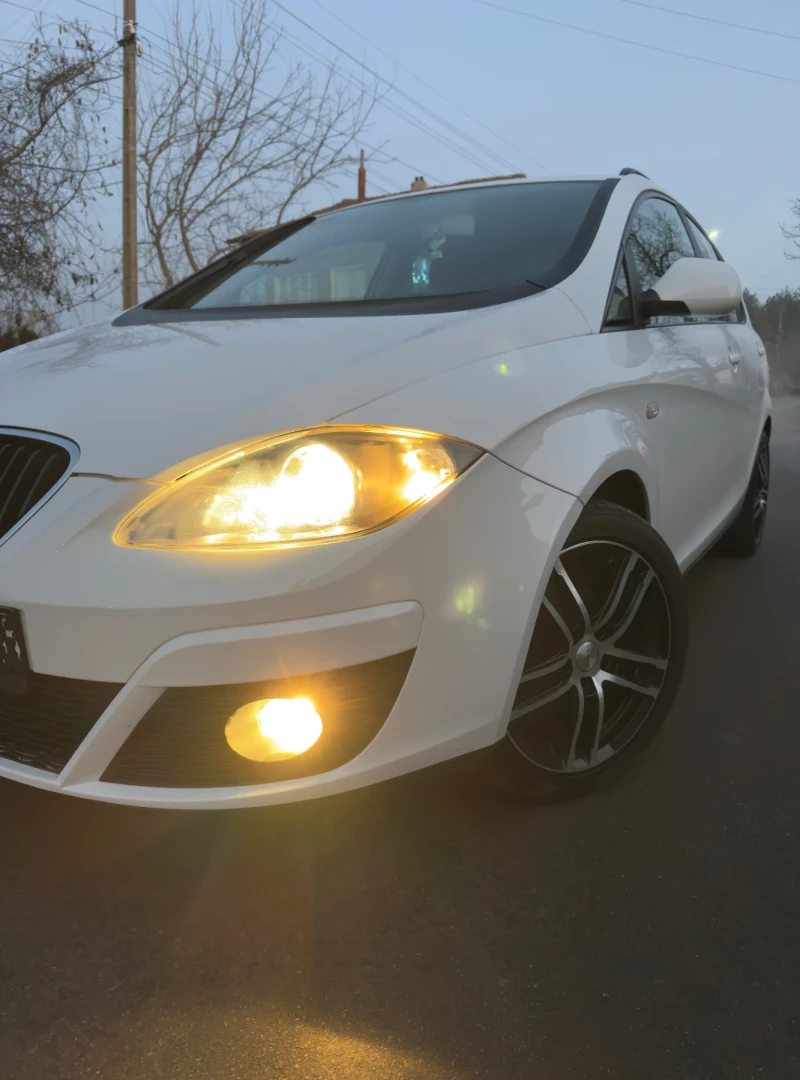 Seat Altea XL 1.6TDI 105kc, снимка 7 - Автомобили и джипове - 52816088