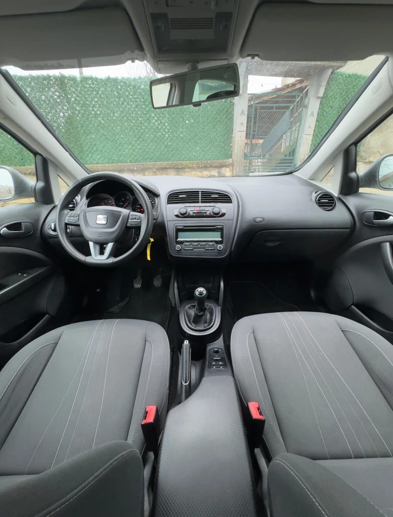 Seat Altea XL 1.6TDI 105kc, снимка 9 - Автомобили и джипове - 52816088