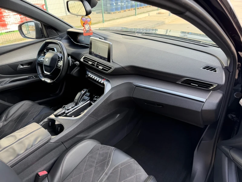 Peugeot 3008 2.0BlueHDI 180к.с | GT-LINE | 360 КАМЕРИ | ПАНО | , снимка 8 - Автомобили и джипове - 52858095