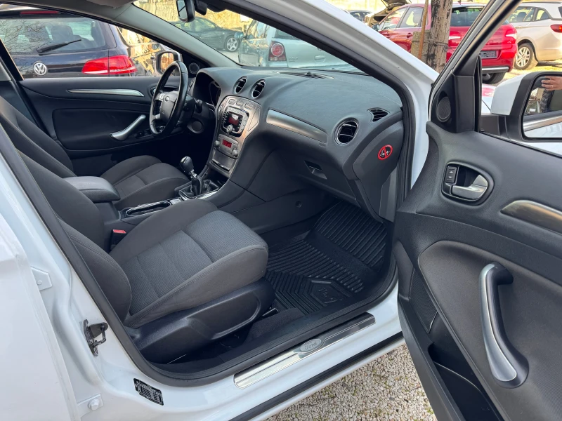 Ford Mondeo 2.0TDI-140кс, снимка 16 - Автомобили и джипове - 53047531