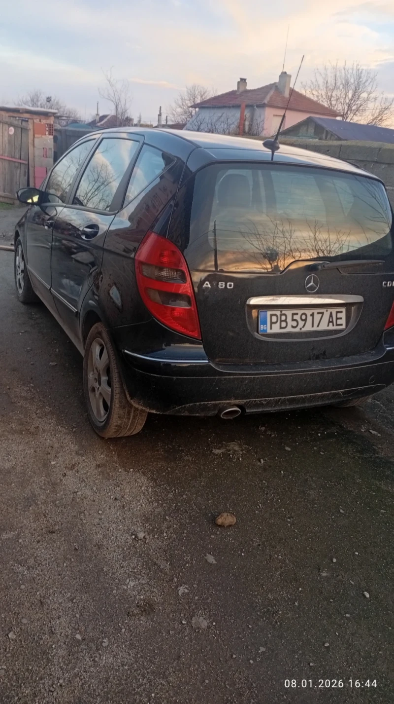 Mercedes-Benz A 180, снимка 4 - Автомобили и джипове - 53066038