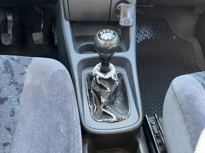 Opel Zafira, снимка 6 - Автомобили и джипове - 53072395