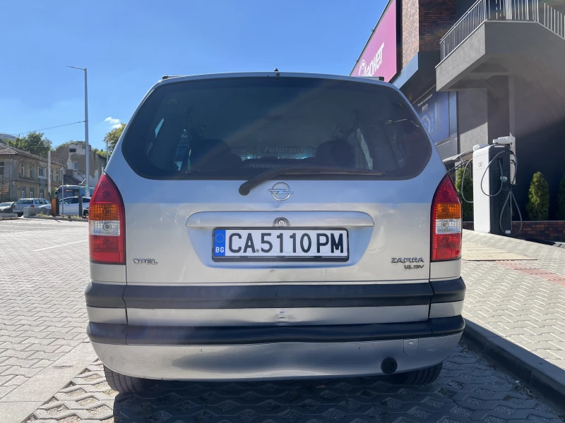 Opel Zafira, снимка 3 - Автомобили и джипове - 53072395