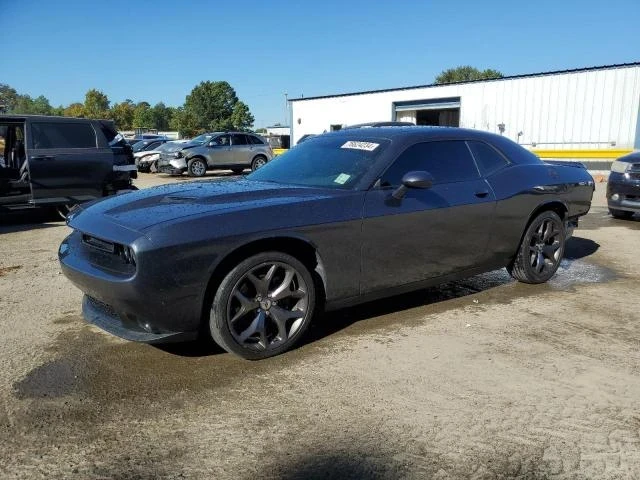 Dodge Challenger, снимка 2 - Автомобили и джипове - 49266286