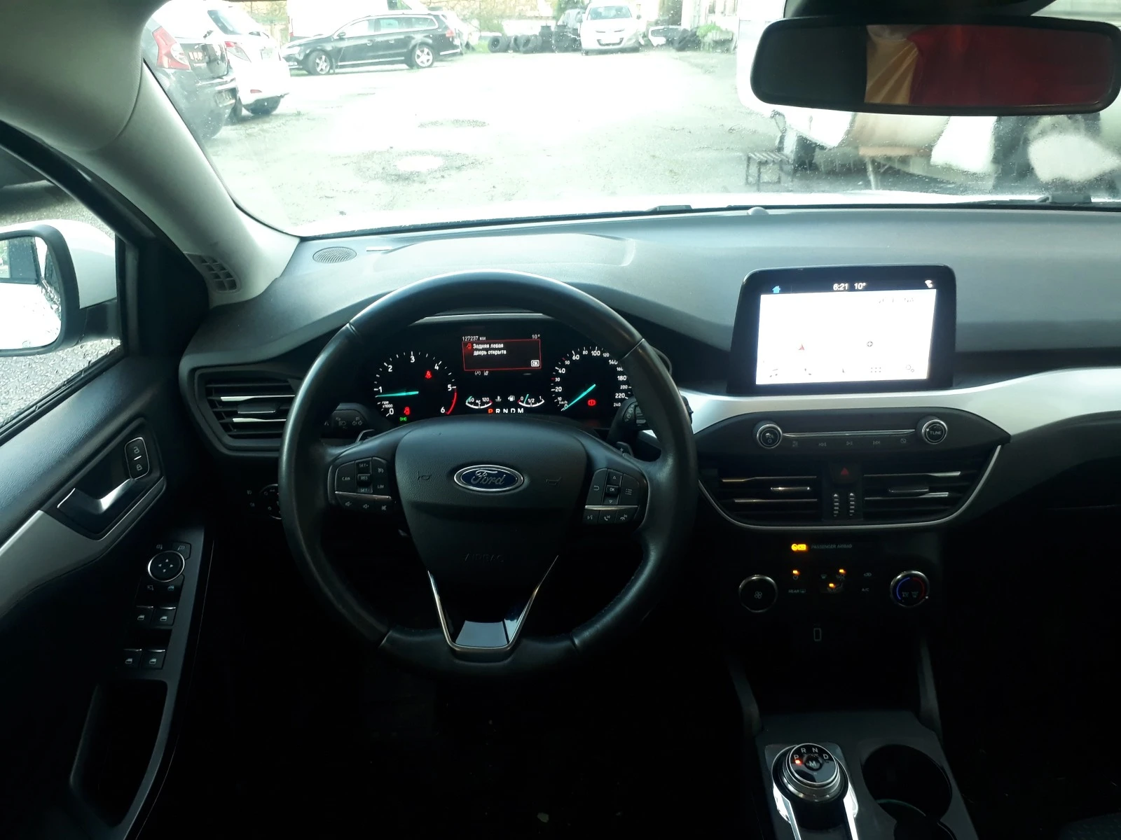 Ford Focus 1.5 120к.с. автомат - изображение 9