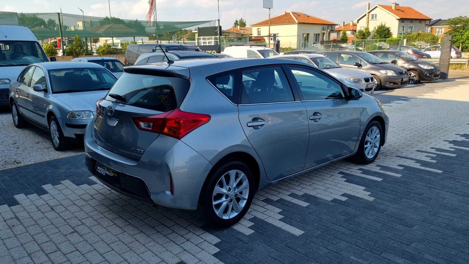 Toyota Auris 1.4D4D ГАРАНЦИЯ!!! - изображение 3