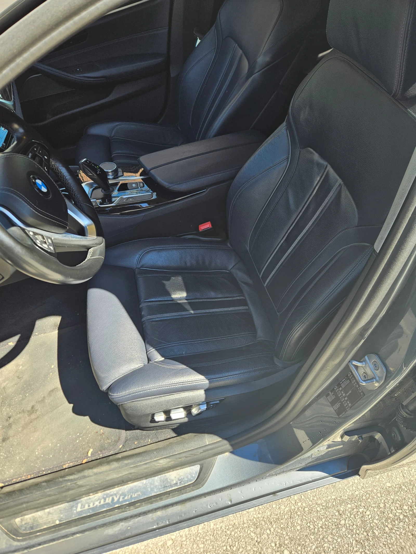 BMW 540 I luxury line, снимка 9 - Автомобили и джипове - 54115910