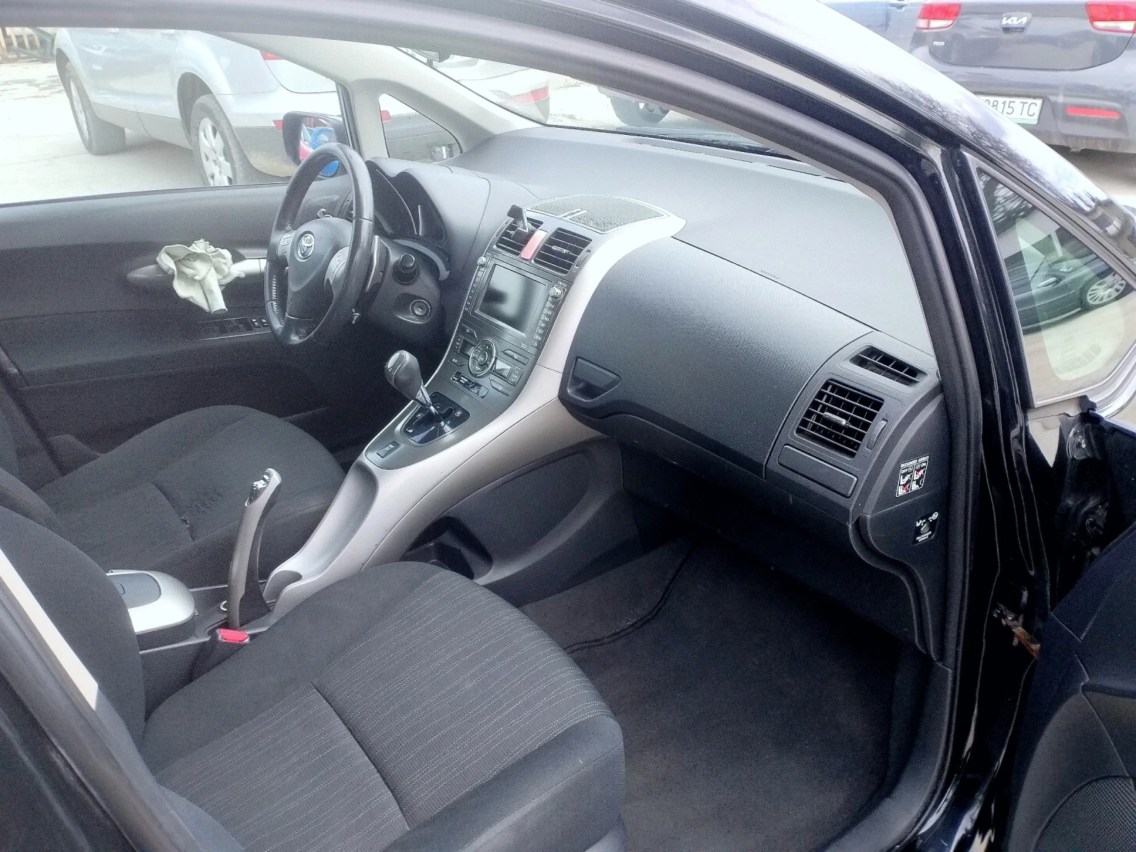 Toyota Auris 1.6 VVT-i - изображение 5