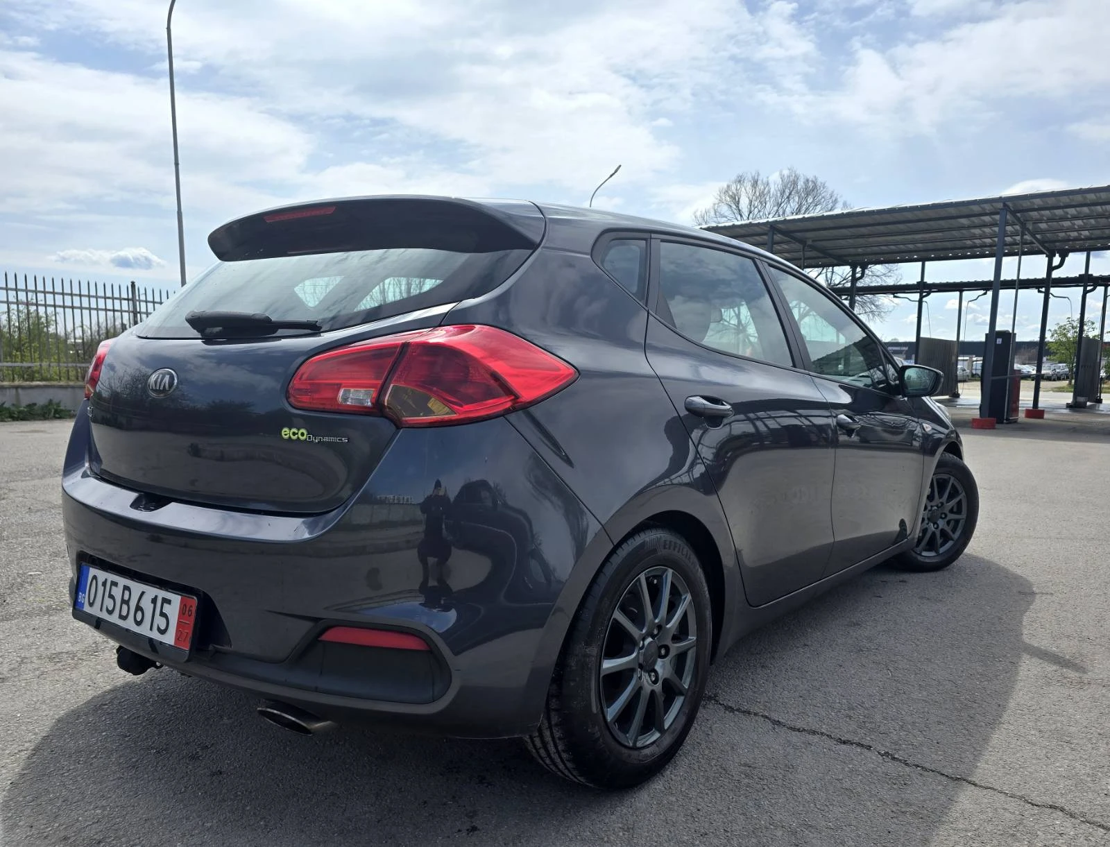 Kia Ceed КАТО ЧИСТО НОВ - изображение 4