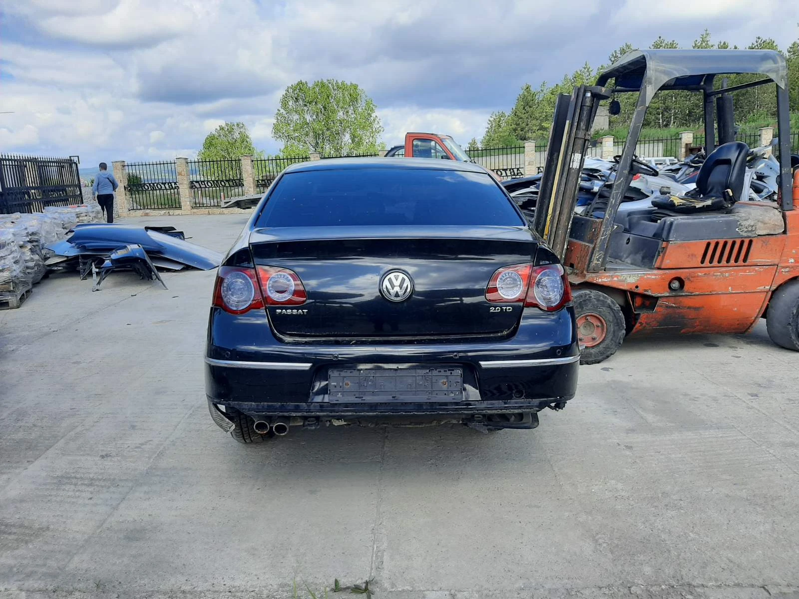 VW Passat 2.0D  | Mobile.bg   1