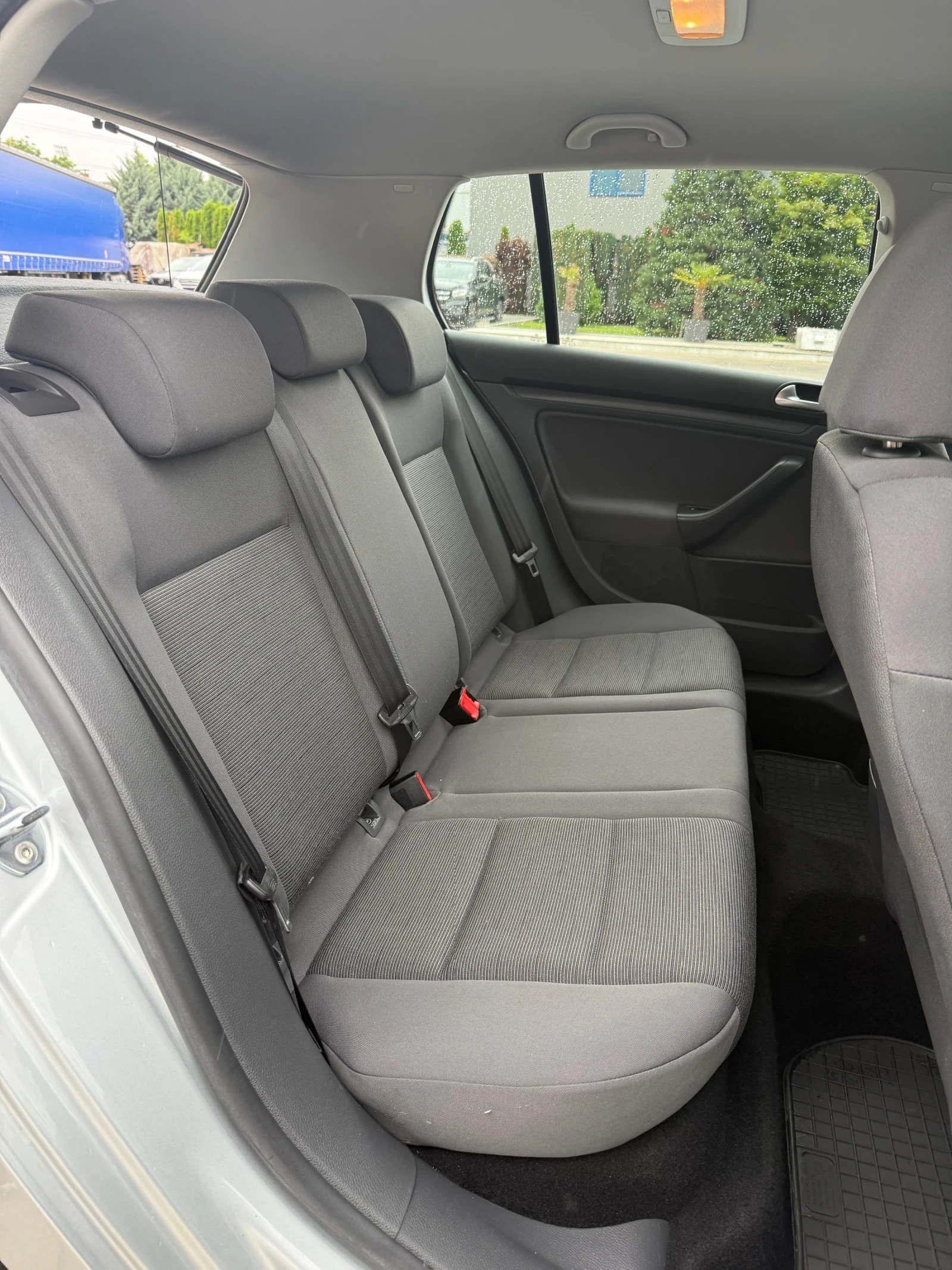 VW Golf 5  103000 KM!! | Mobile.bg — изображение 13