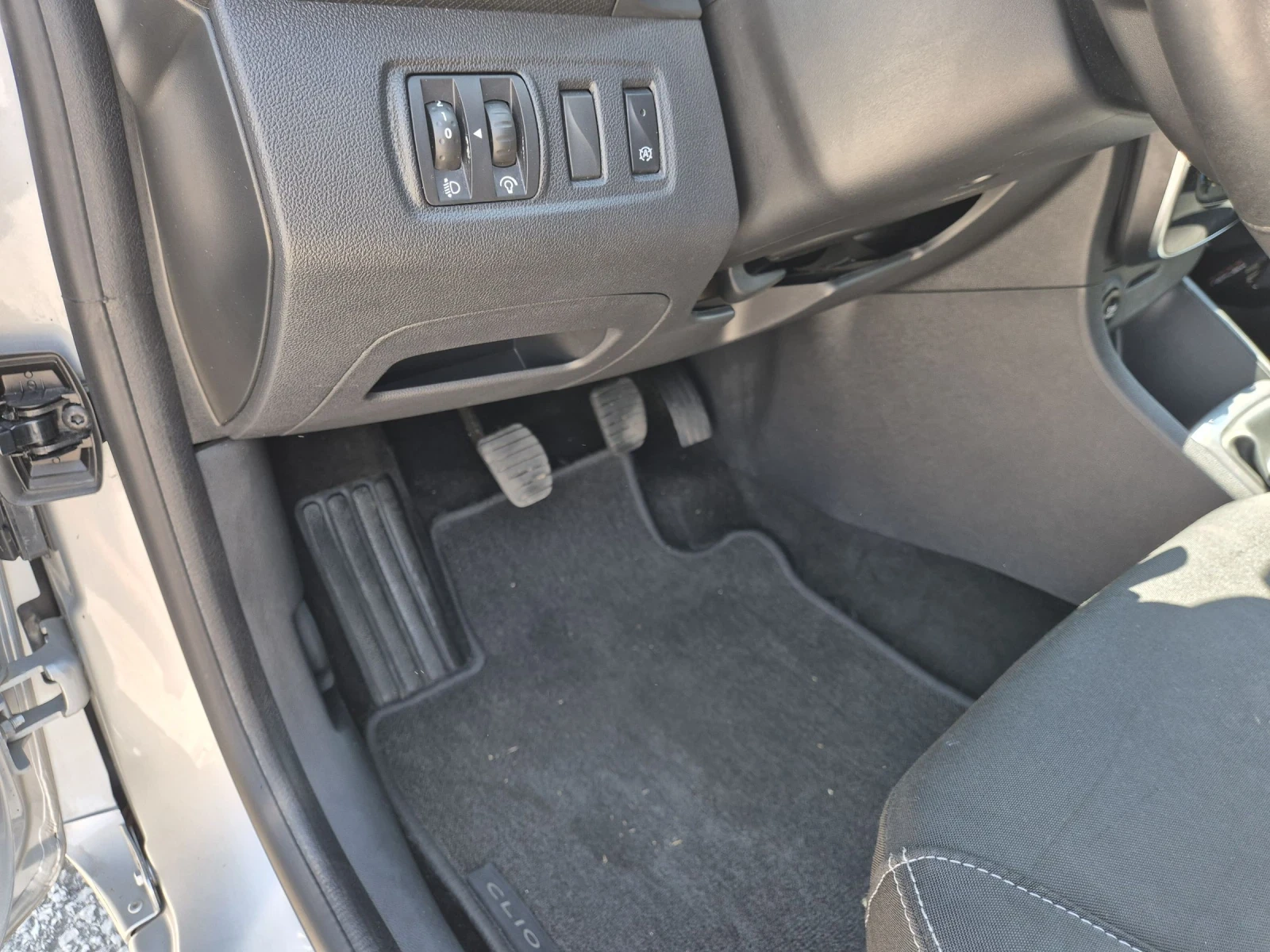 Renault Clio 1.5dci Limited  - изображение 8