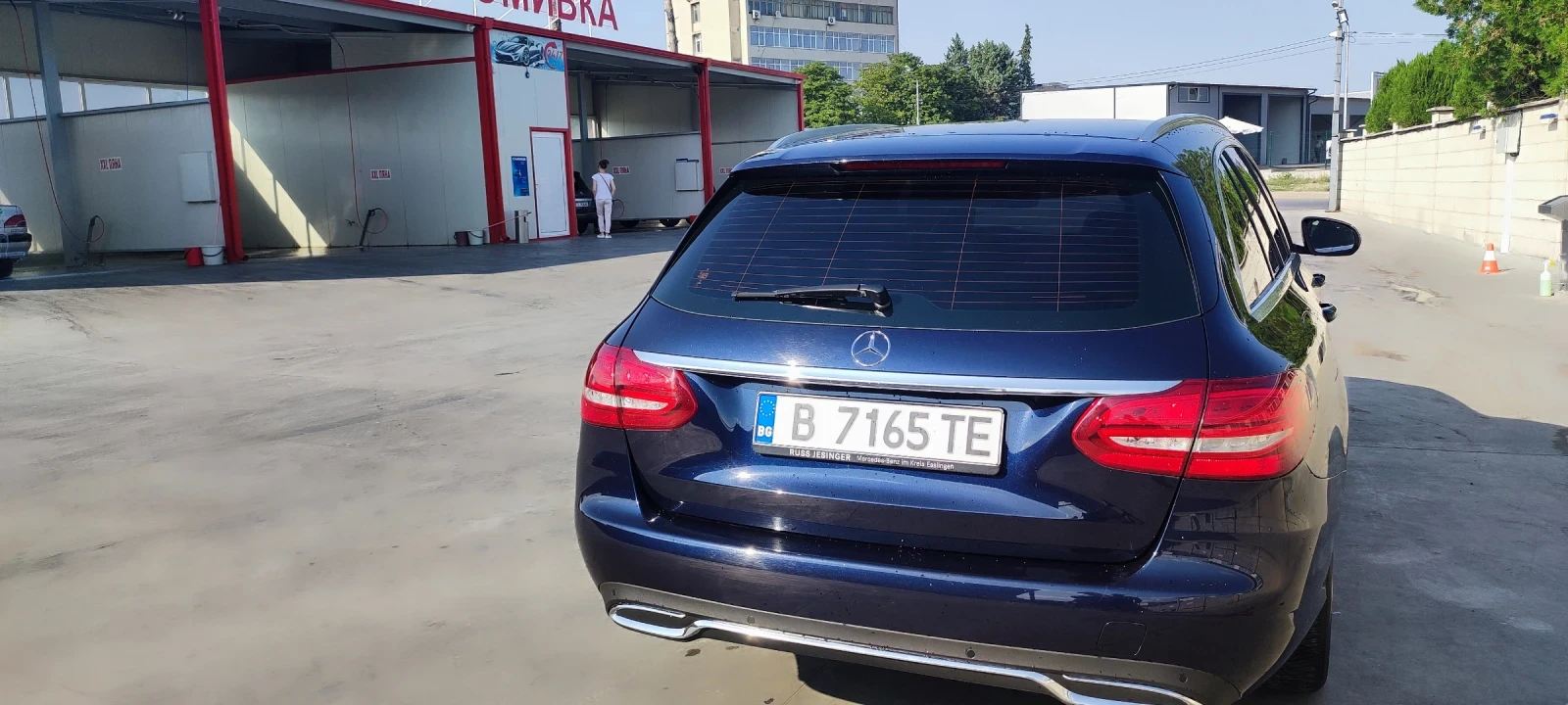 Mercedes-Benz C 220 Авангард Екслузив - изображение 6