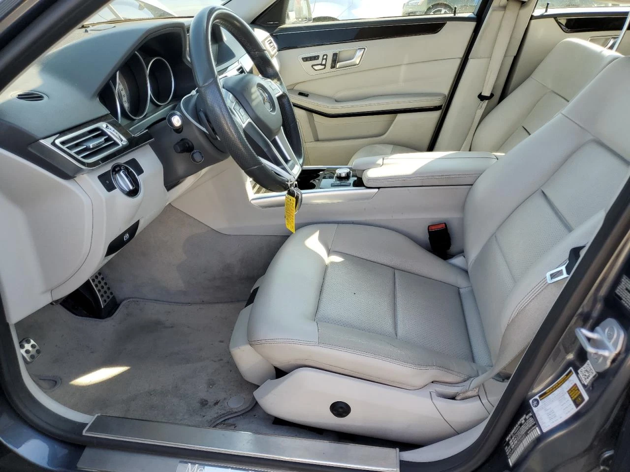 Mercedes-Benz E 350  - изображение 7