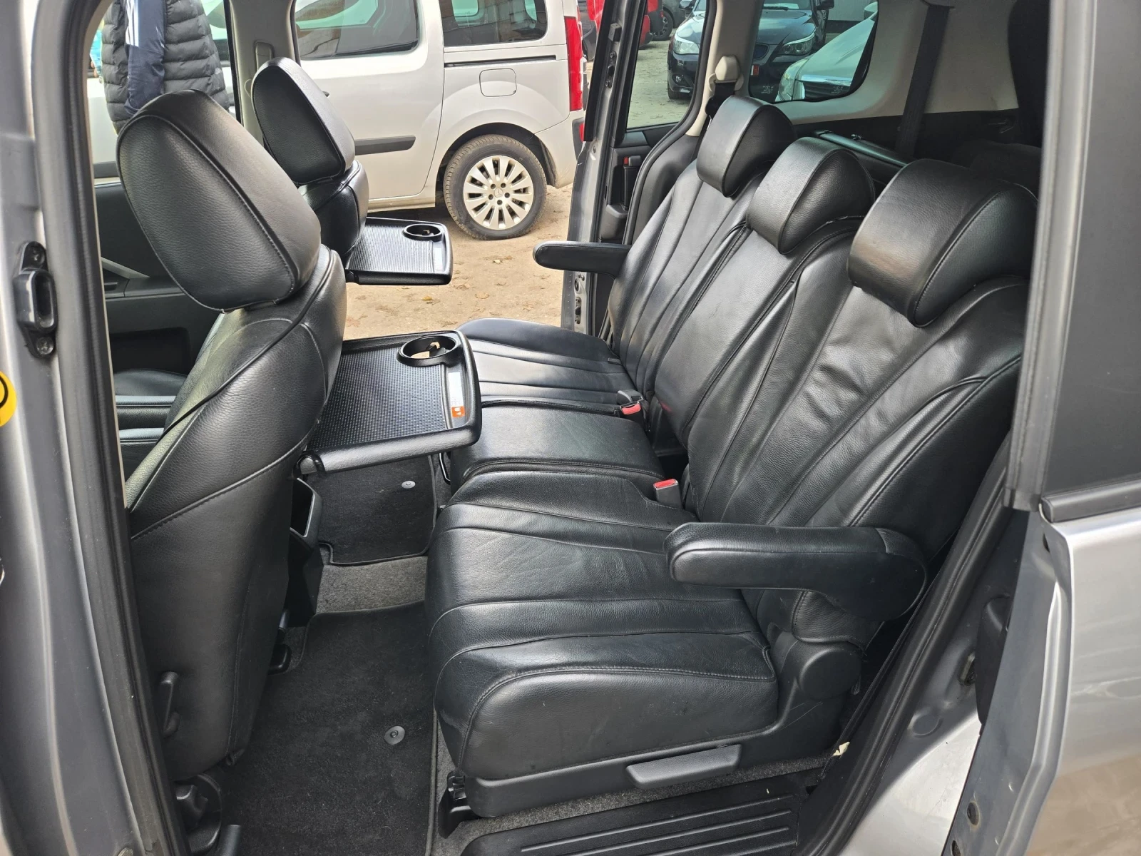 Mazda 5  - изображение 10