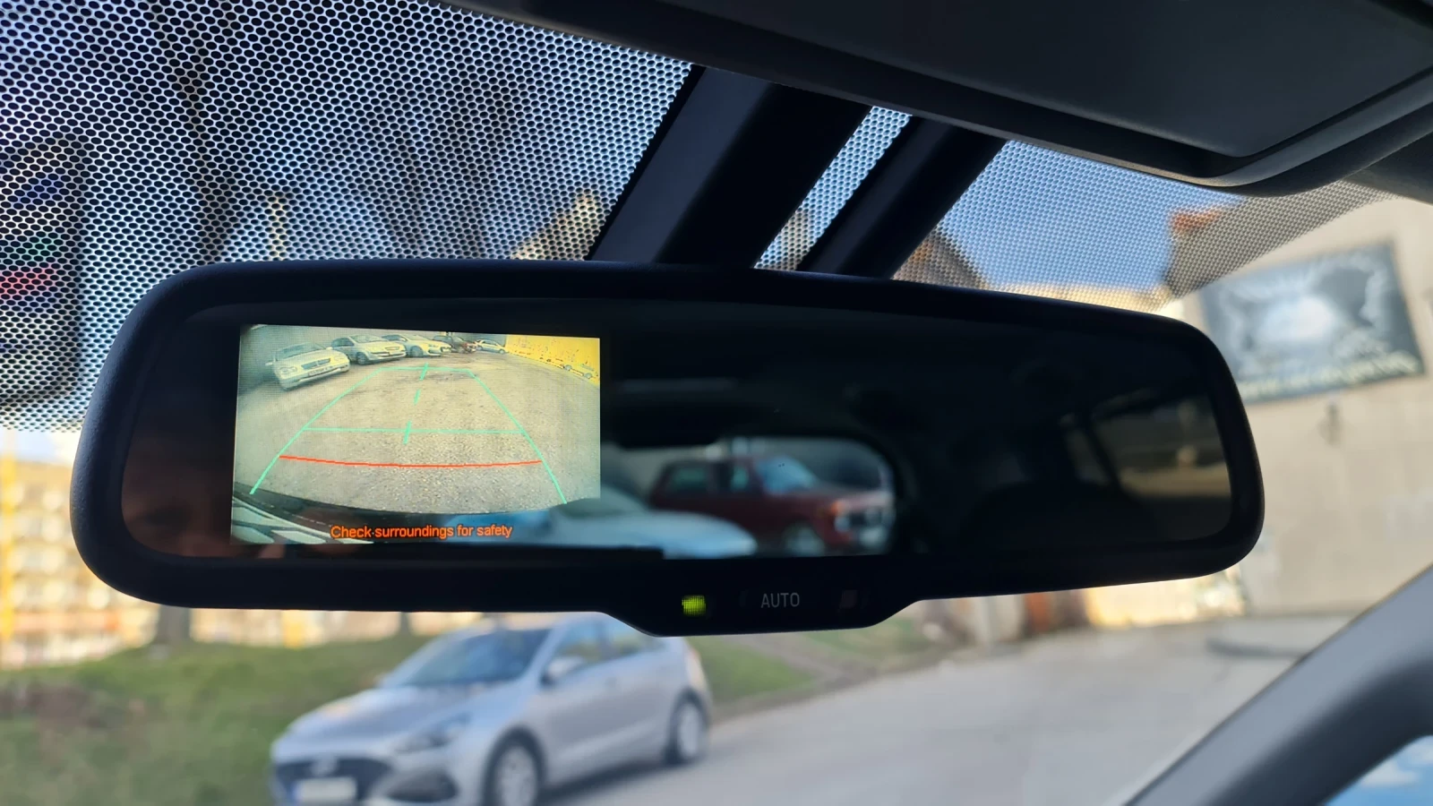 Toyota Verso 1.8 valvematic keyless 7места, снимка 10 - Автомобили и джипове - 53756067