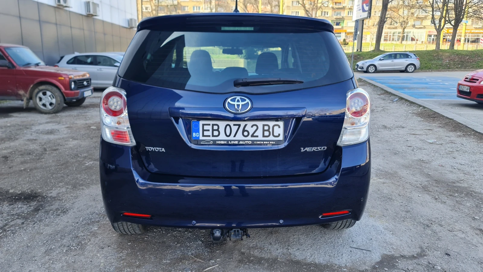 Toyota Verso 1.8 valvematic keyless 7места, снимка 17 - Автомобили и джипове - 53756067