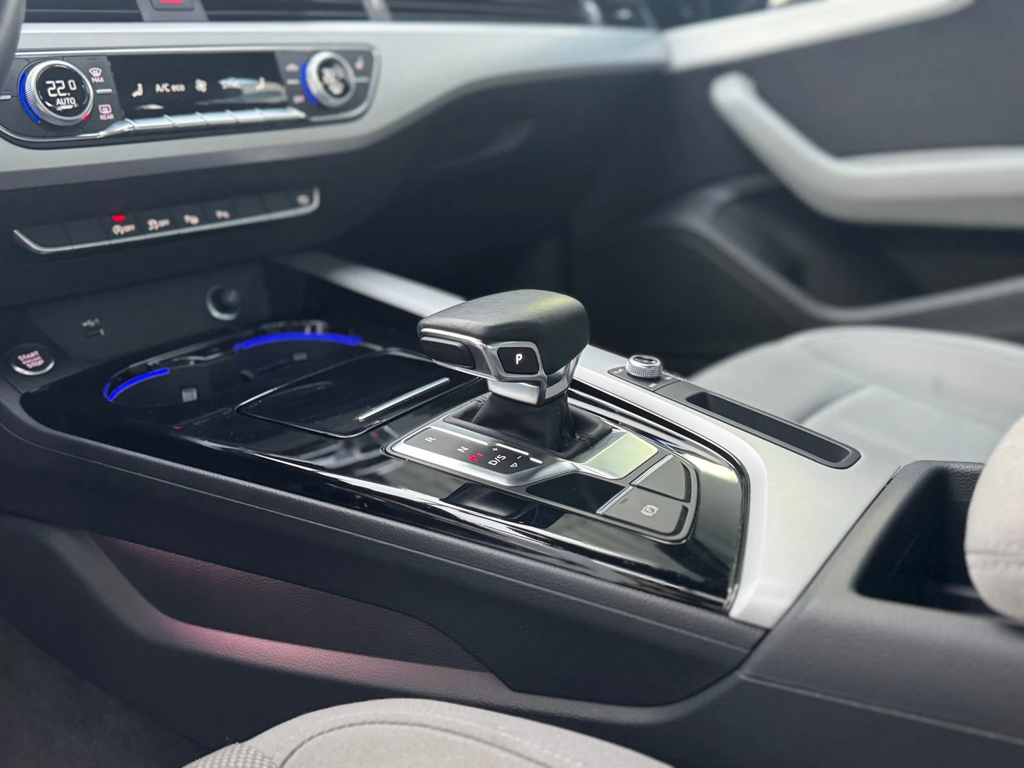 Audi A4 | Mobile.bg � ����������� 12