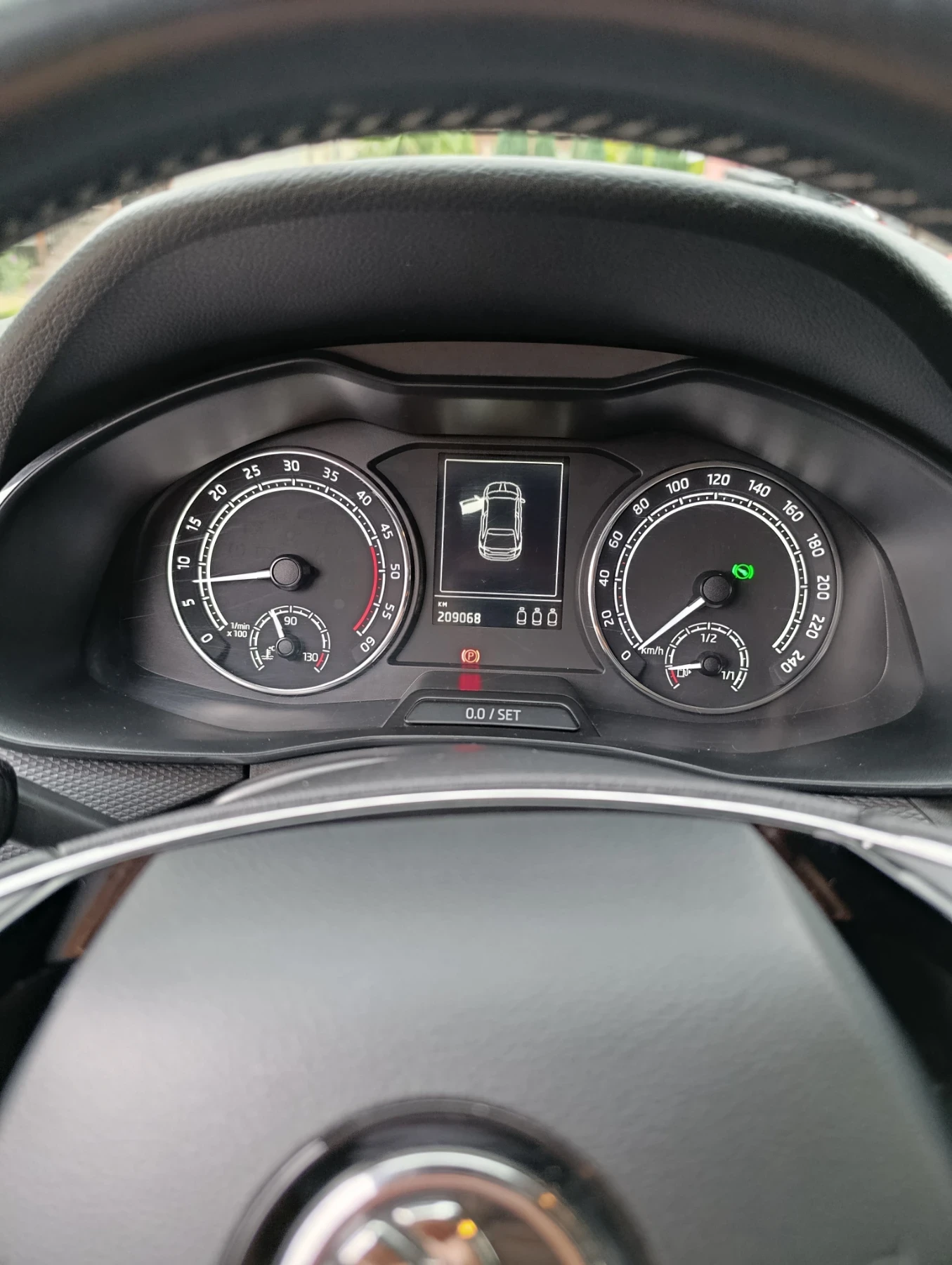 Skoda Scala, снимка 9 - Автомобили и джипове - 54127952