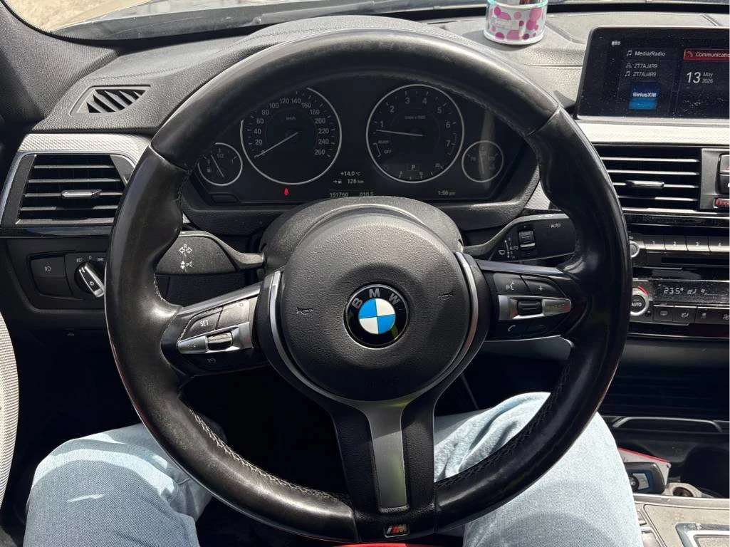 BMW 330 * xDRIVE * 2 КЛЮЧА * ПАКЕТ * CARPLAY * ПОДГРЕВИ , снимка 9 - Автомобили и джипове - 54569674