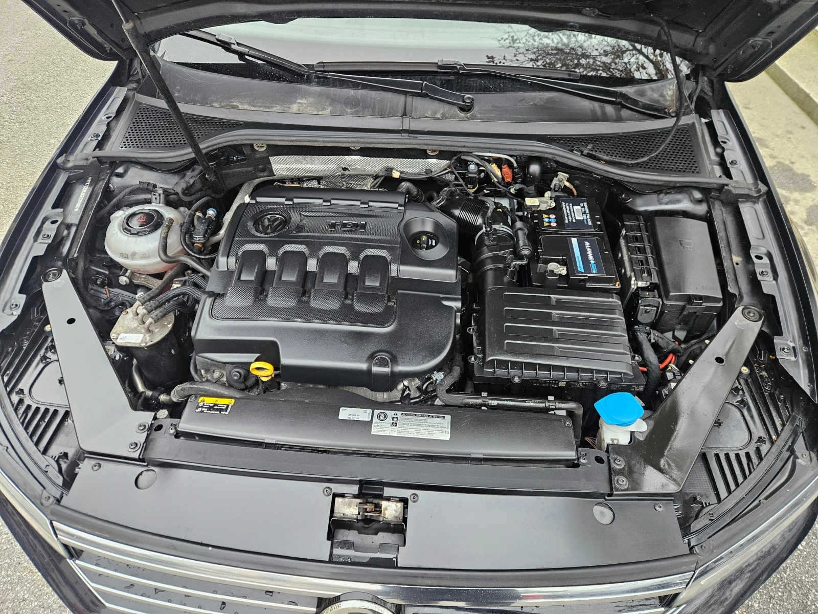 VW Passat B8 COMFORTLINE, снимка 7 - Автомобили и джипове - 54709572