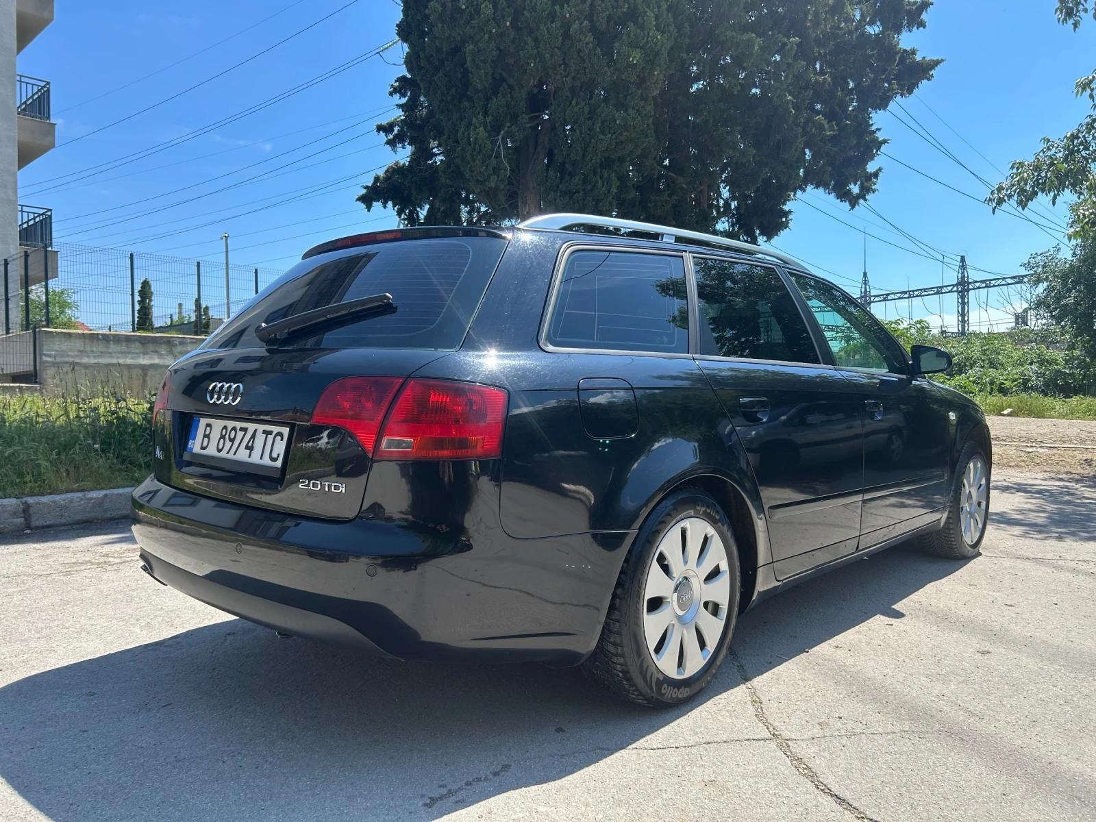 Audi A4 2.0 TDI, снимка 3 - Автомобили и джипове - 54763786
