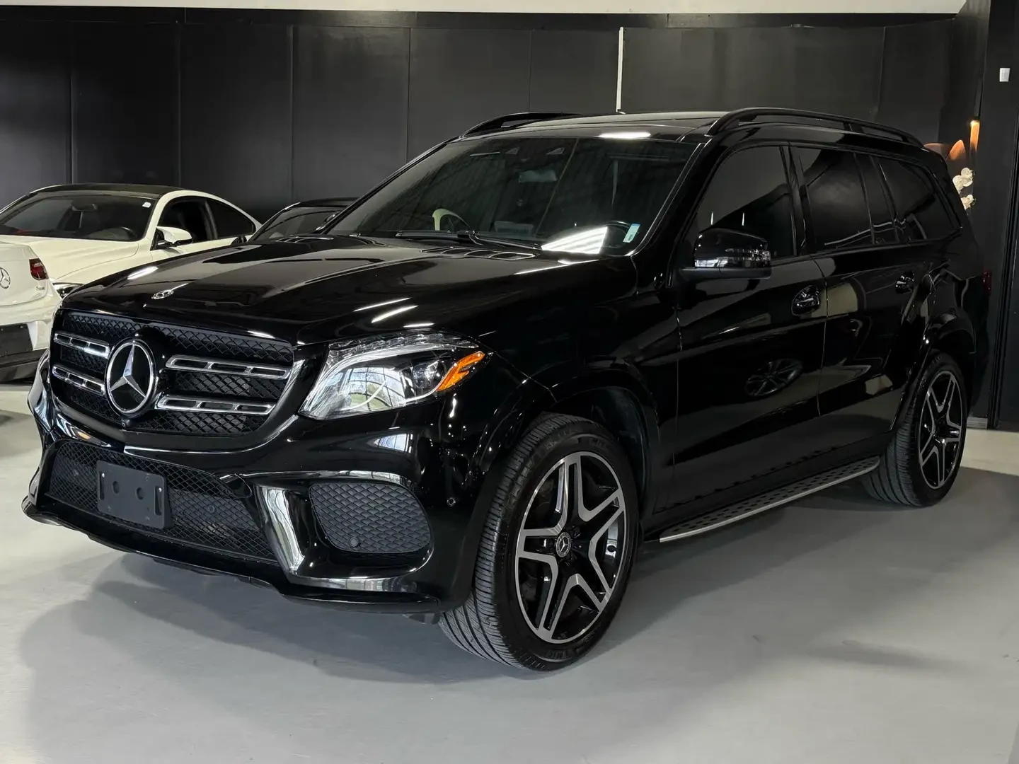 Mercedes-Benz GLS 450