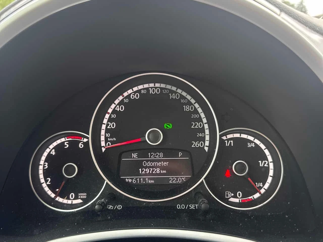 VW Beetle * 2dr Cpe 2.0L TDI DSG Highline * CARFAX * , снимка 8 - Автомобили и джипове - 55177164