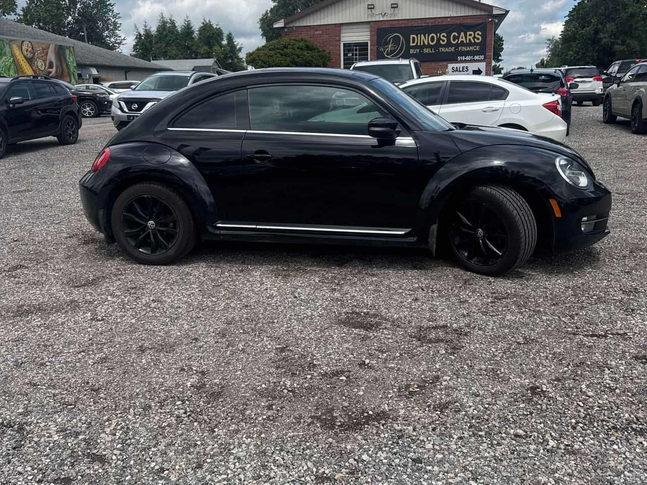 VW Beetle * 2dr Cpe 2.0L TDI DSG Highline * CARFAX * , снимка 3 - Автомобили и джипове - 55177164
