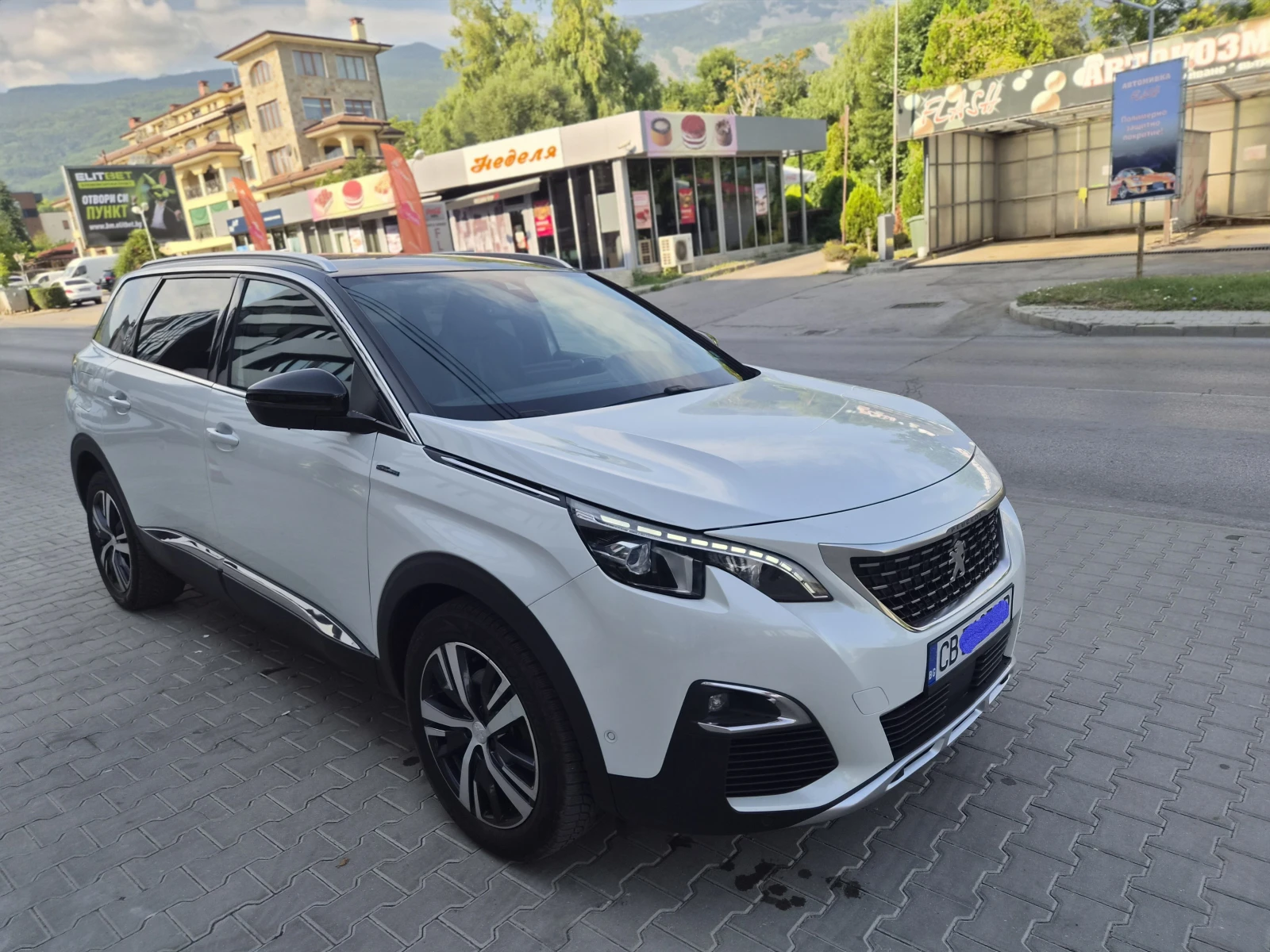 Peugeot 5008 1.5 GT LINE, снимка 3 - Автомобили и джипове - 55583431