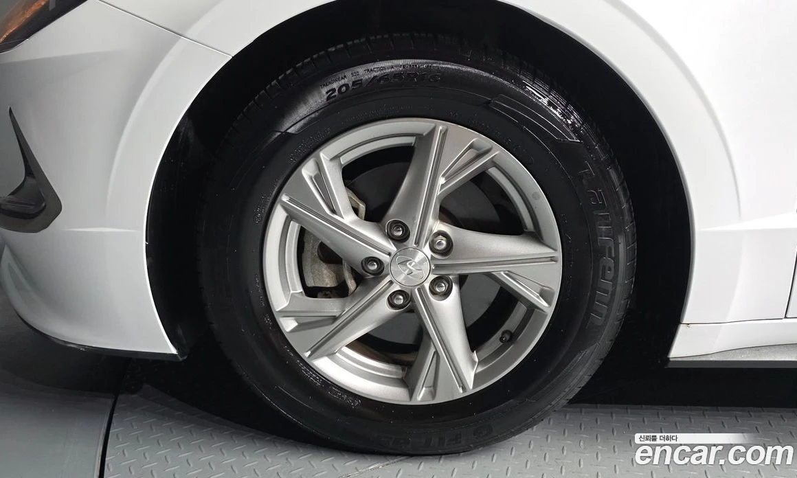 Hyundai Sonata 2.0 Smart, снимка 5 - Автомобили и джипове - 55676654
