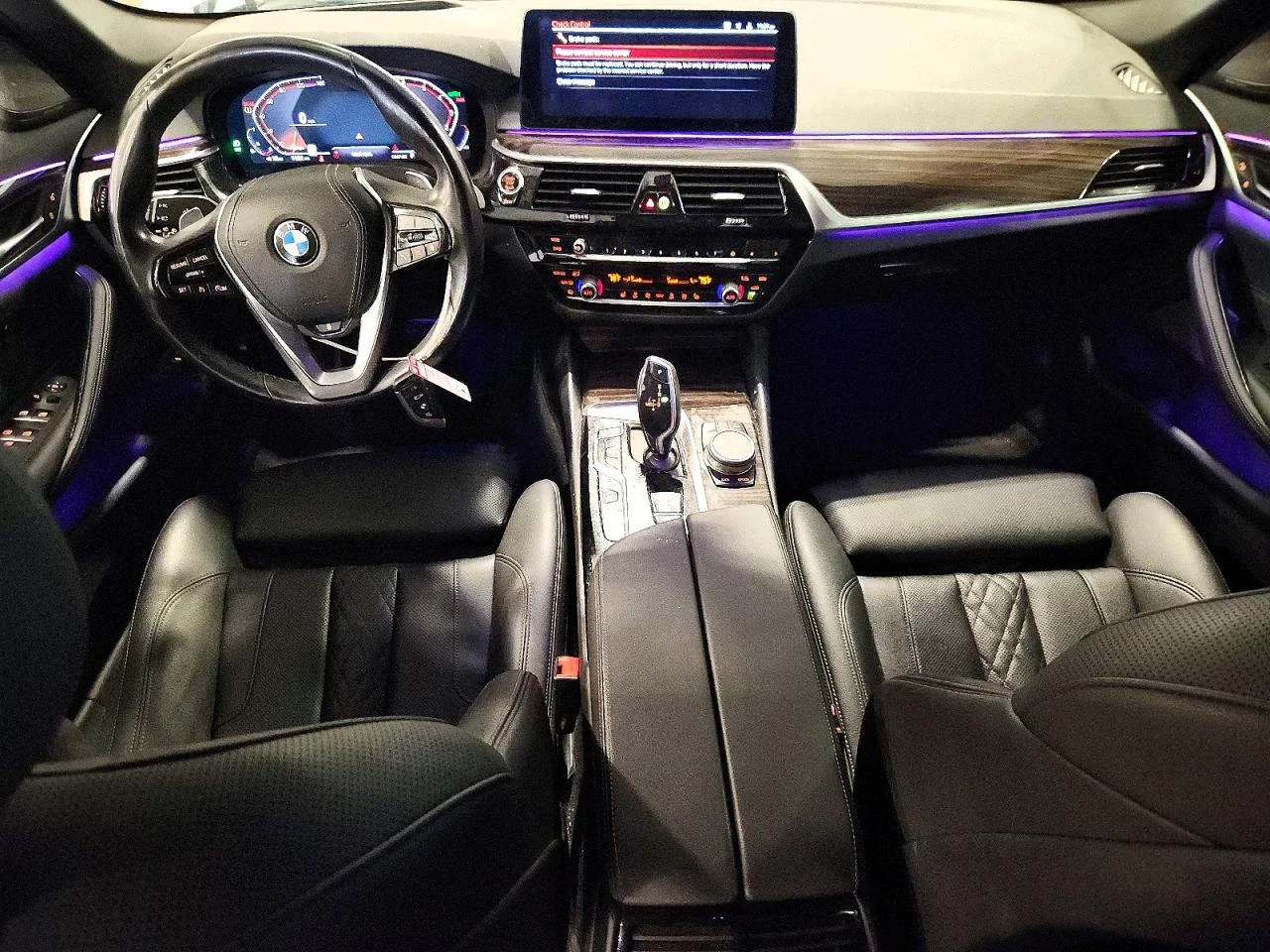 BMW 530 2.0l Xi, снимка 8 - Автомобили и джипове - 55755700