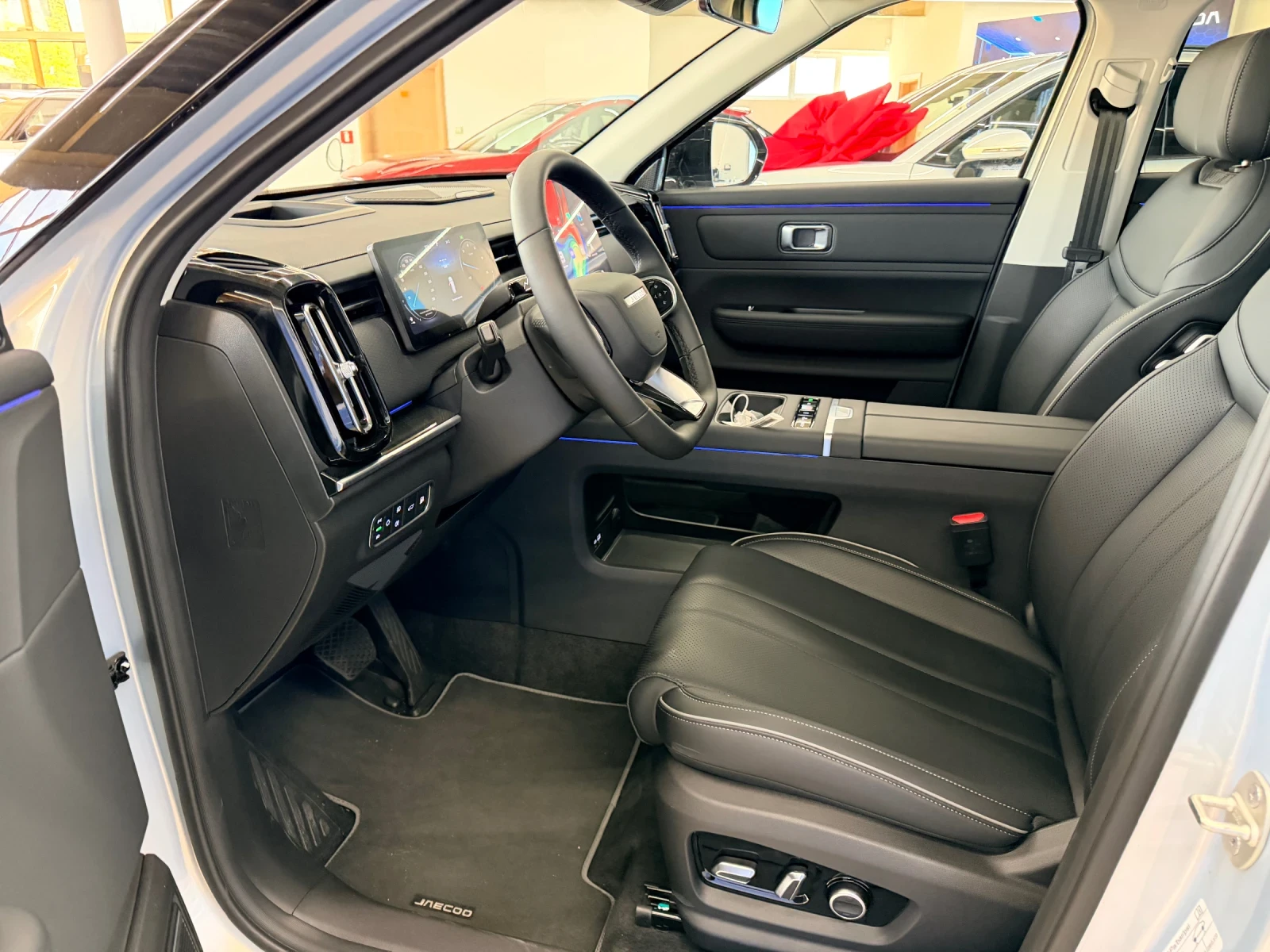 Jaecoo 7 Jaecoo 7 Phev 278 кс., снимка 10 - Автомобили и джипове - 56124905