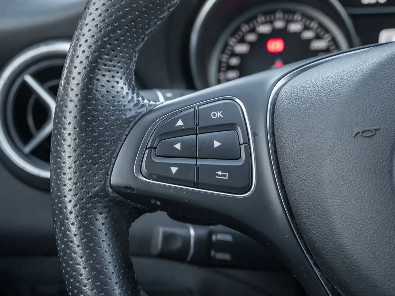 Mercedes-Benz CLA CLA250 4Matic -One Owner-Premium and Sport | Mobile.bg � ����������� 10