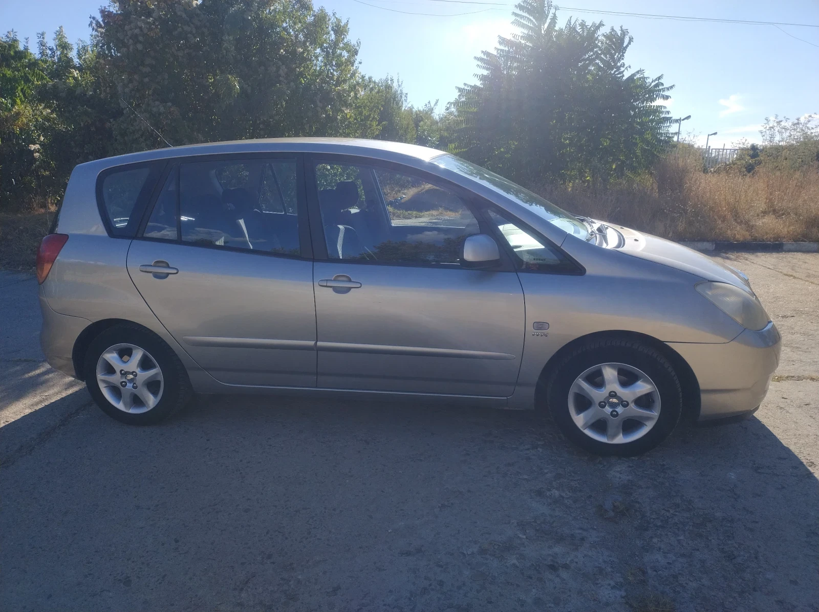 Toyota Corolla verso, снимка 2 - Автомобили и джипове - 56273018