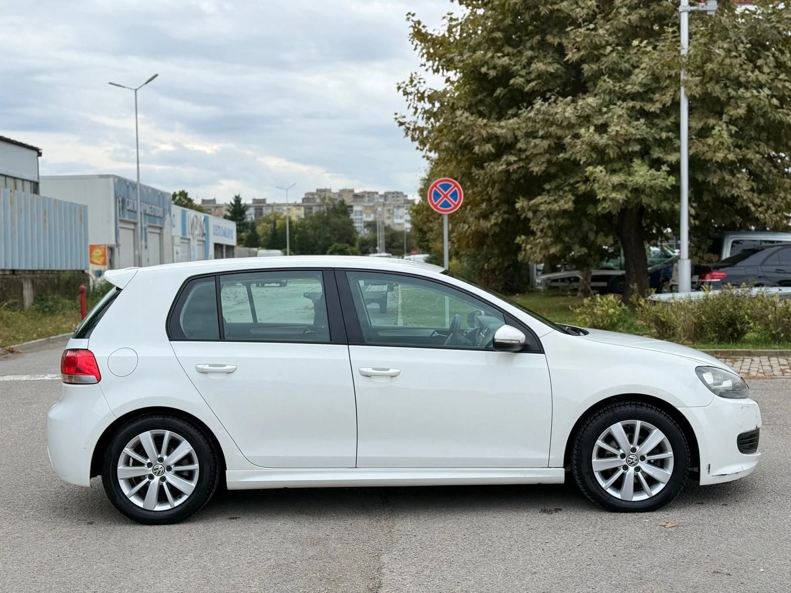 VW Golf 1.6TDI/105ps/���� �����/������� ��������/4 ����� | Mobile.bg � ����������� 8