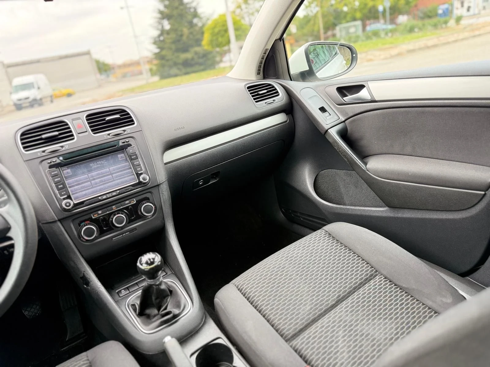 VW Golf 1.6TDI/105ps/���� �����/������� ��������/4 ����� | Mobile.bg � ����������� 7