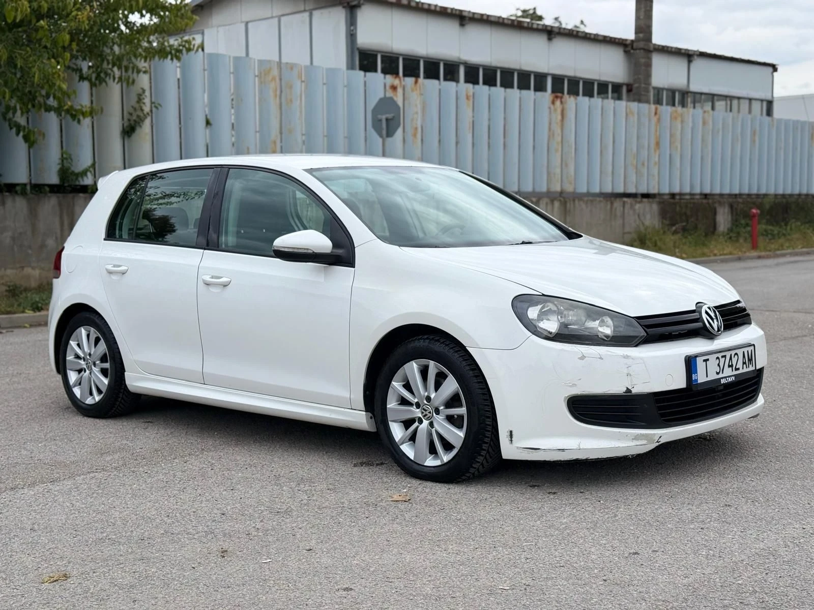 VW Golf 1.6TDI/105ps/���� �����/������� ��������/4 ����� | Mobile.bg � ����������� 4