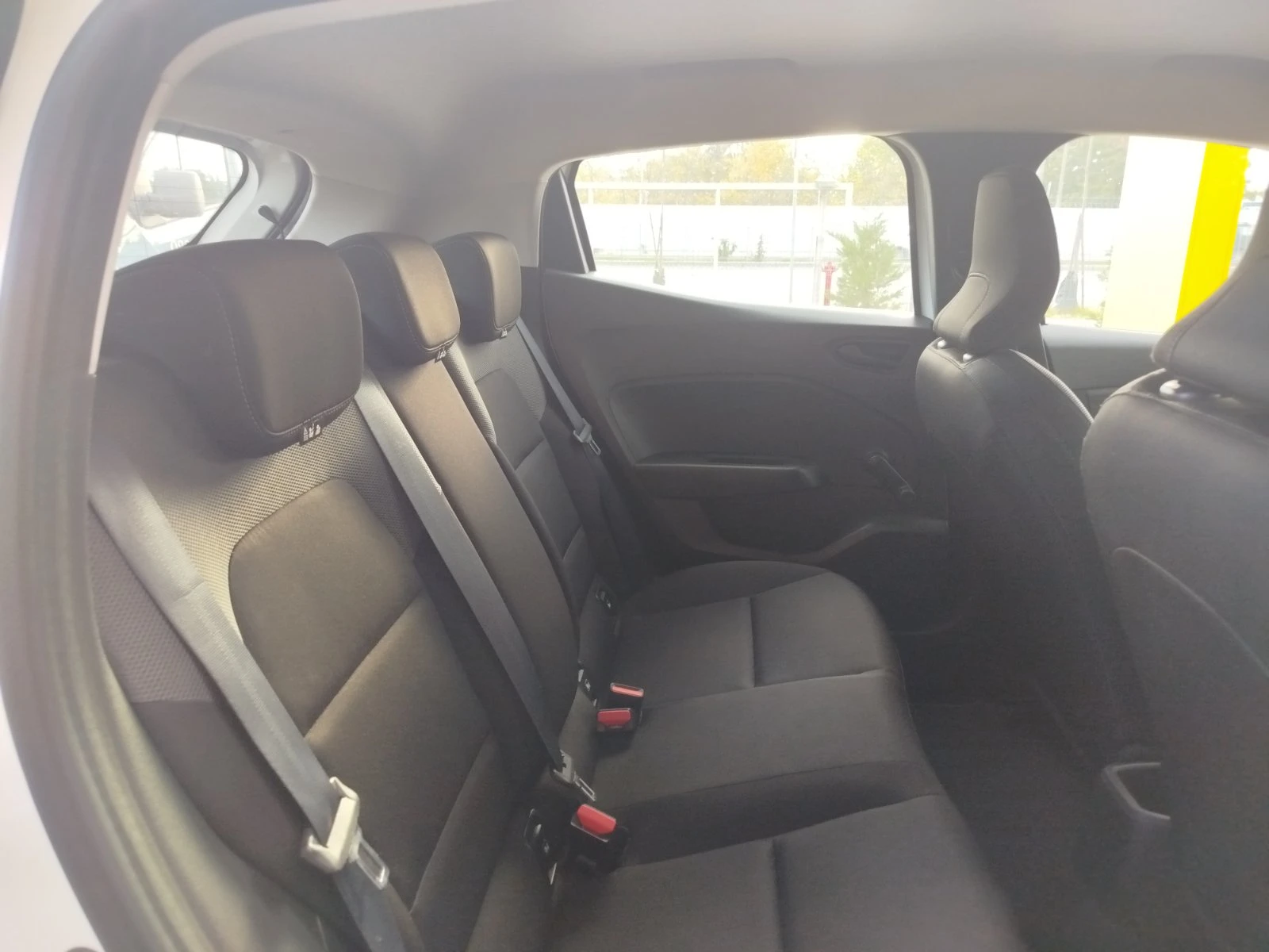 Renault Clio 1.0Tce/ 90к.с./Life, снимка 17 - Автомобили и джипове - 56626983