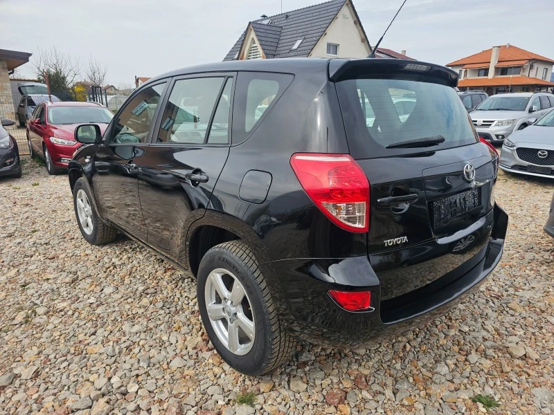 Toyota Rav4 2.2d4d 136кс. Нави, снимка 9 - Автомобили и джипове - 46117054